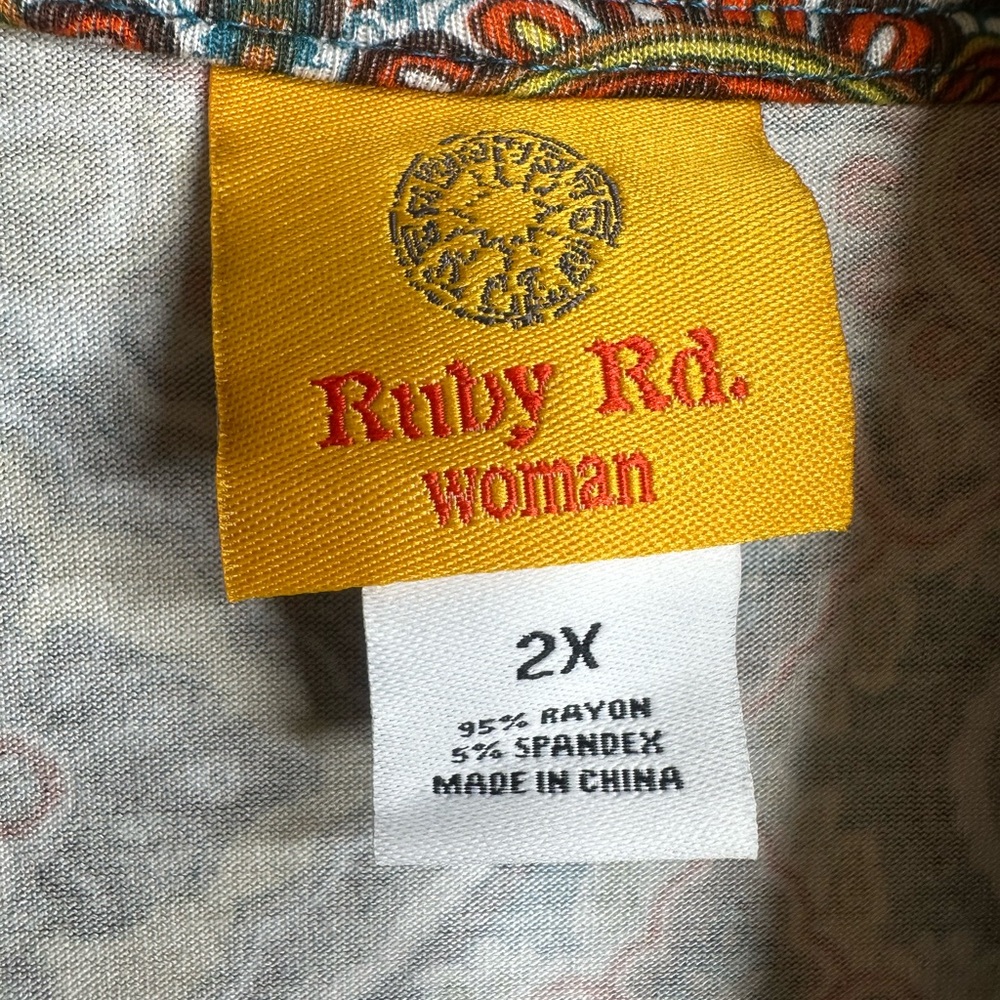 Ruby Rd. Tunic - Picture 6 of 7